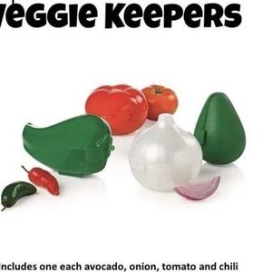 Tupperware Veggie Keepers Set - Green, Red, White
